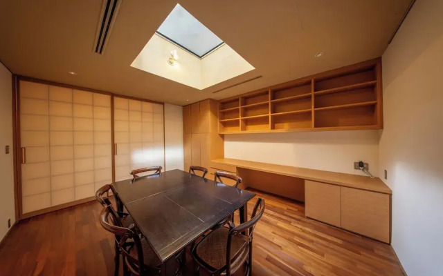 Azabu Modern House