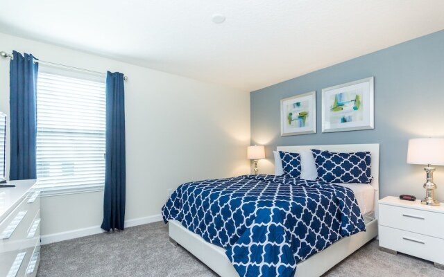 6 Bedroom 5 Bathroom Vacation Home