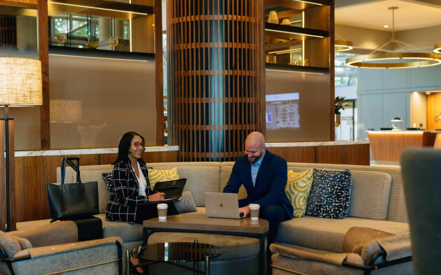Crowne Plaza Atlanta Perimeter at Ravinia by IHG