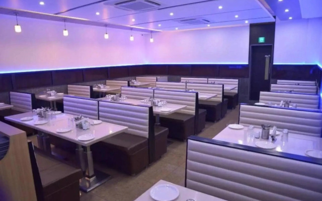 Hotel apple Inn Bharuch