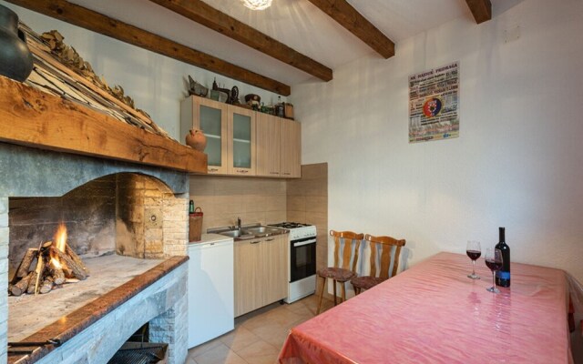 Trendy Holiday Home in Zadar With Balcony