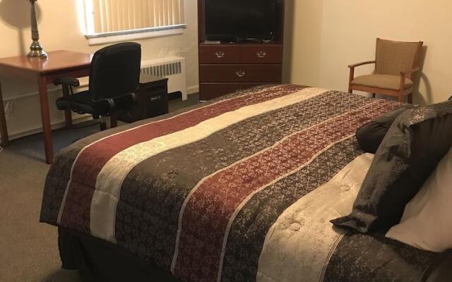 The Mountaineer Hotel