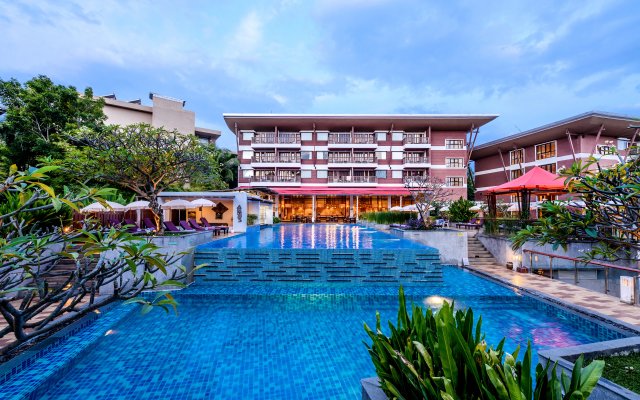 Peach Blossom Resort & Pool Villa