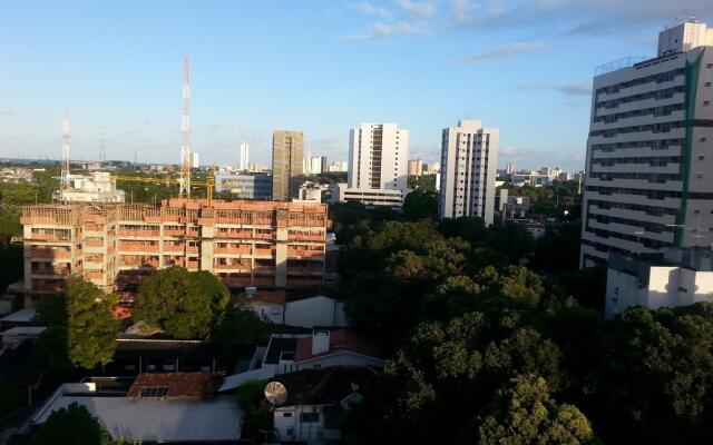 Ample & Charming Apt. in Recife