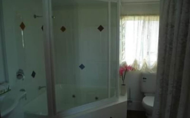 Lee Farm Stay Cottages