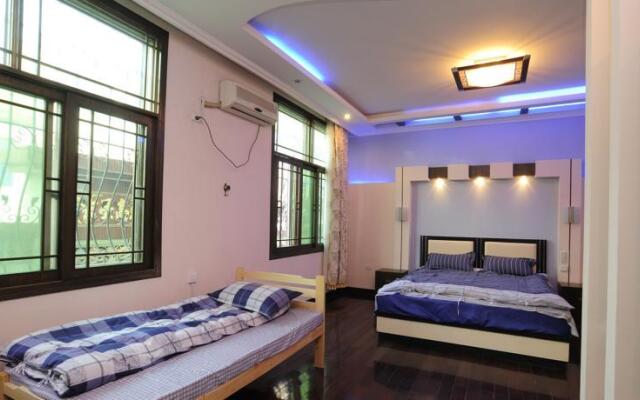 Dengfeng North Latitude Shaolin Youth Hostel