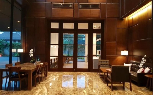 Nice and Elegant 2BR Apartment at Veranda Residence Puri