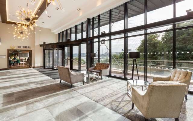 DoubleTree by Hilton Edinburgh - Queensferry Crossing