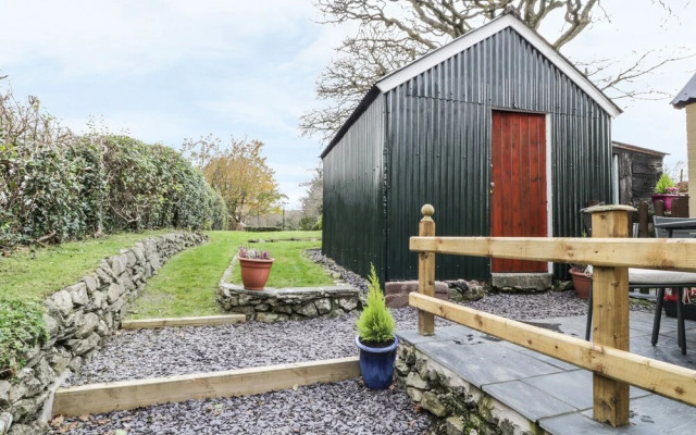 Llwyn Celyn