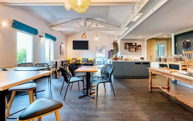 Greet Hotel Bordeaux Floirac Arena
