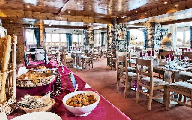 Chalet Hotel Aiguille Percée
