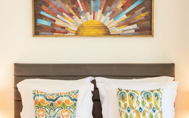 Thomas Suites Datca