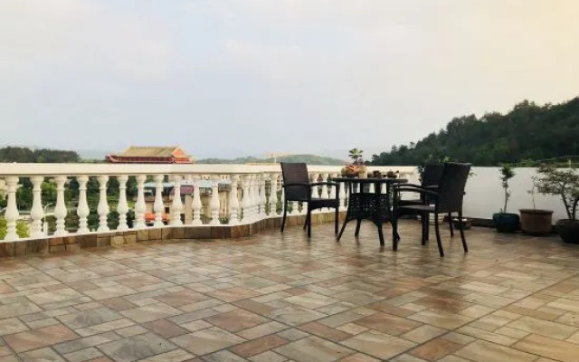Tiantai Yilinge Homestay