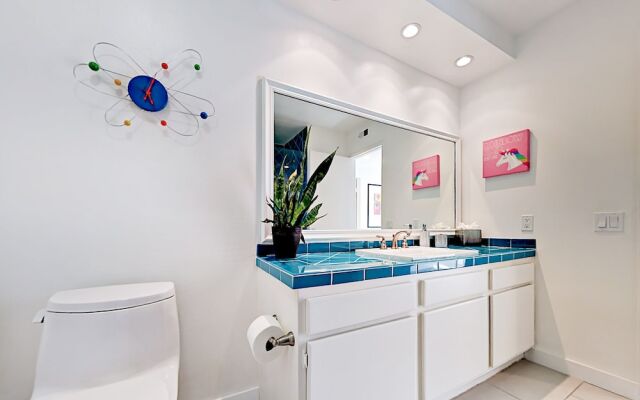 N De Anza - 2 Br Townhouse