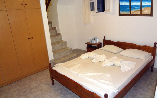 Haroula Apartments