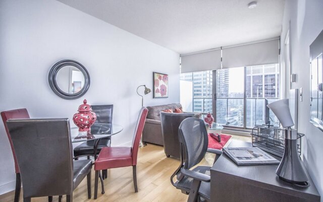 Mary-am Suites - Yorkville Furnished Apartments