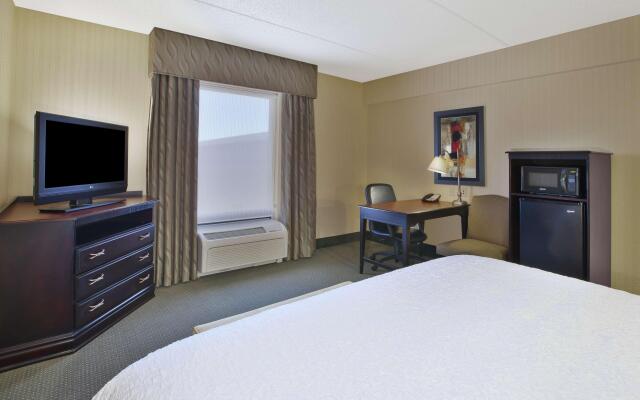 Hampton Inn Suites Plattsburgh