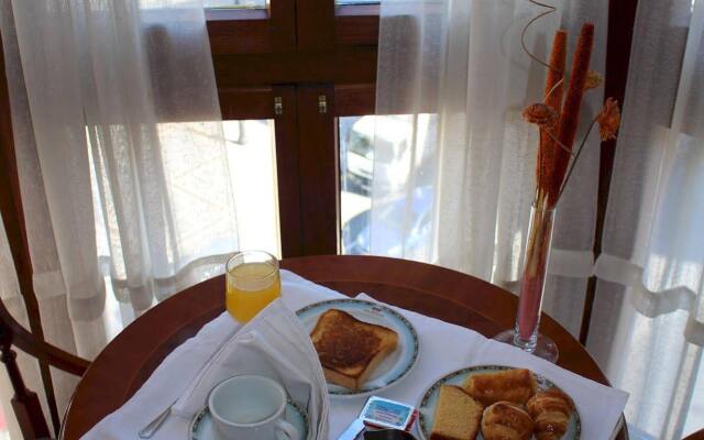 B&B HOTEL Gijón Centro Begoña