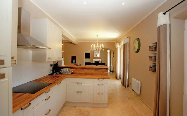 Luxury Villa in Provence With a Private Pool