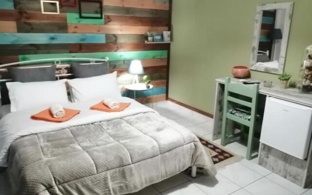 Hotel Efyra