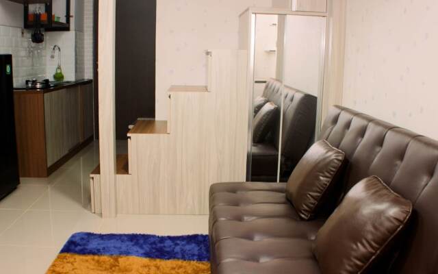 Stunning And Comfy Studio Apartment Transpark Juanda