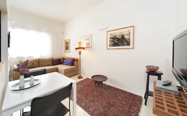City Escape with Homey Vibes by Sea N Rent