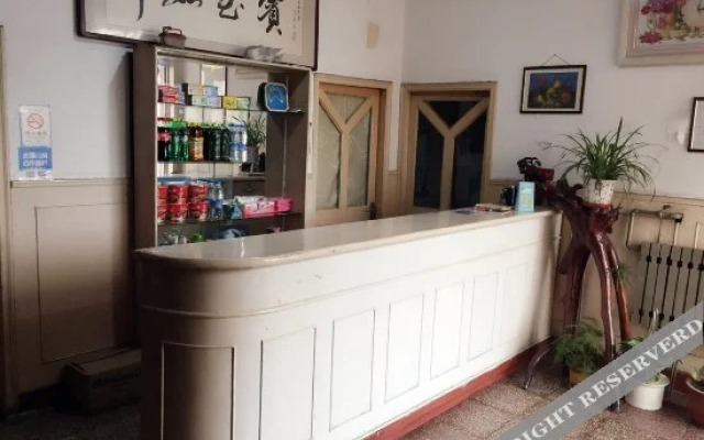 Qingmeikai Hostel