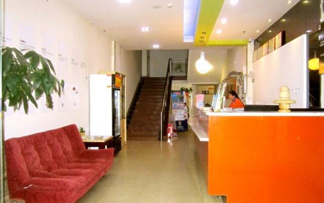 7 Days Inn Dongguan Houjie International Exhibition South Kangle Road Branch – Lobby – Dongguan