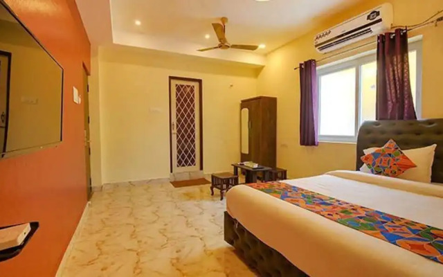 Fabhotel Saravana Executive