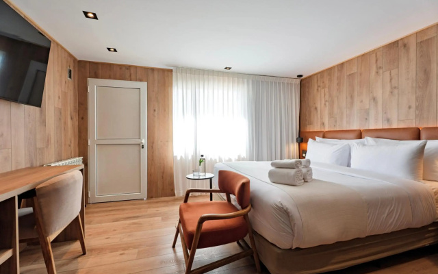 Montano Boutique Suites