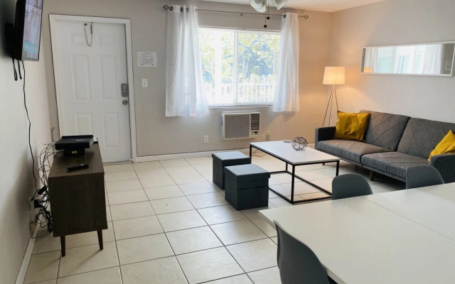 The Vic by Plenamar!