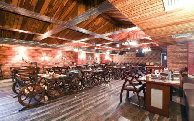 Oyo Townhouse 693 Mansion Suites