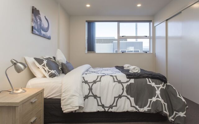 The Strandon Loft No7