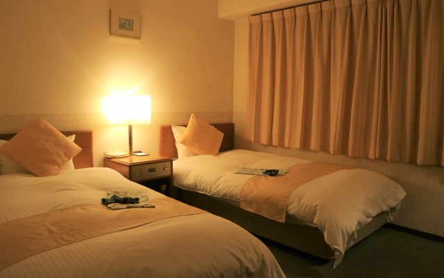 Plaza Hotel Tosu