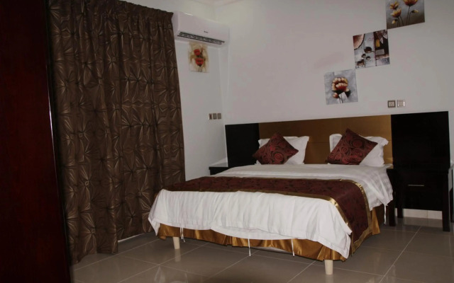 Aros Alfaisaliah Furnished Units