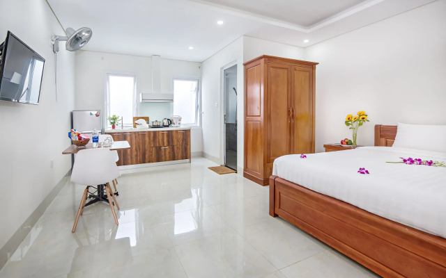 Sandy Apartment - Walk to the beach