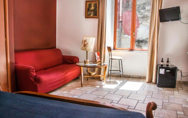 B&B Epochè