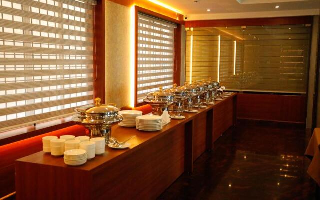 Luxora Hotel and Spa