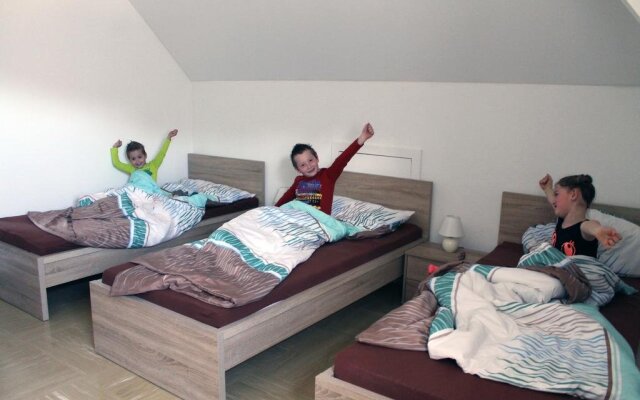 Post Hostel For Youth, Students and Pilgrims