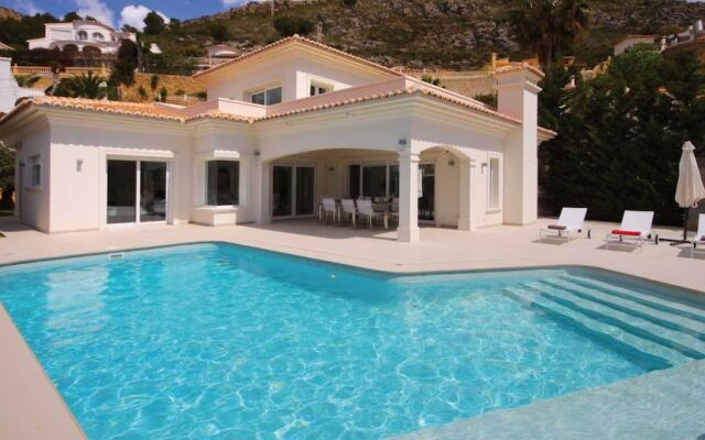 Villa Moraira Portet Luxe