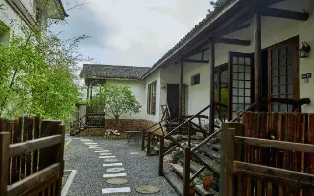 Mount Mogan Lanshe Mountain Villa (Boutique Hostel)