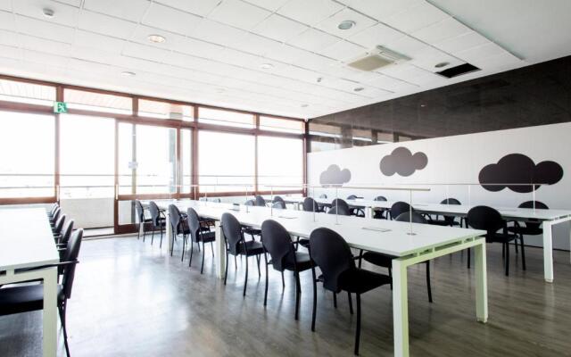 Residencia Universitaria Resa Lesseps