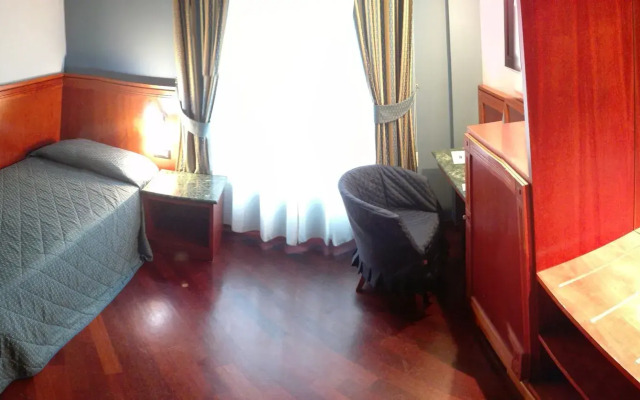 Hotel Michelangelo Palace