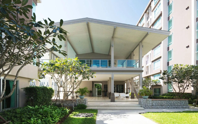 Baan Peang Ploen By Favstay