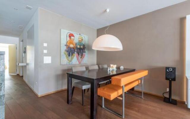 Edelweiss Mountain Suites 04-01