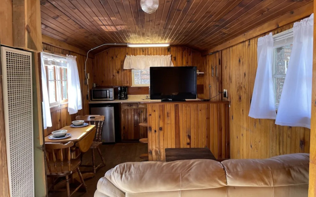 Casey's Cabins