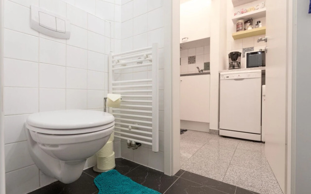 30 sqm Studio Near Danube