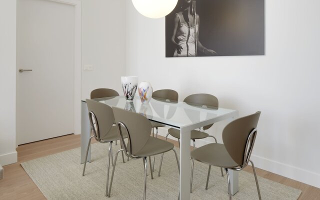 Moon River by FeelFree Rentals