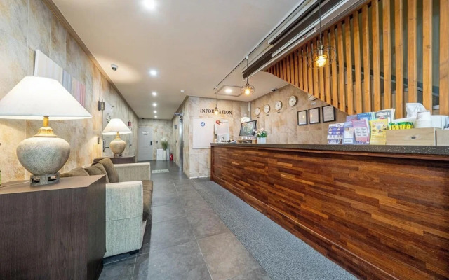 Myeongdong Y House