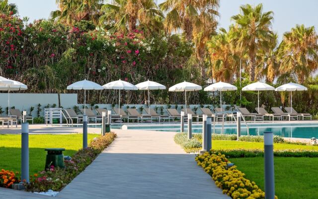 Ivi Mare - Designed for adults by Louis Hotels